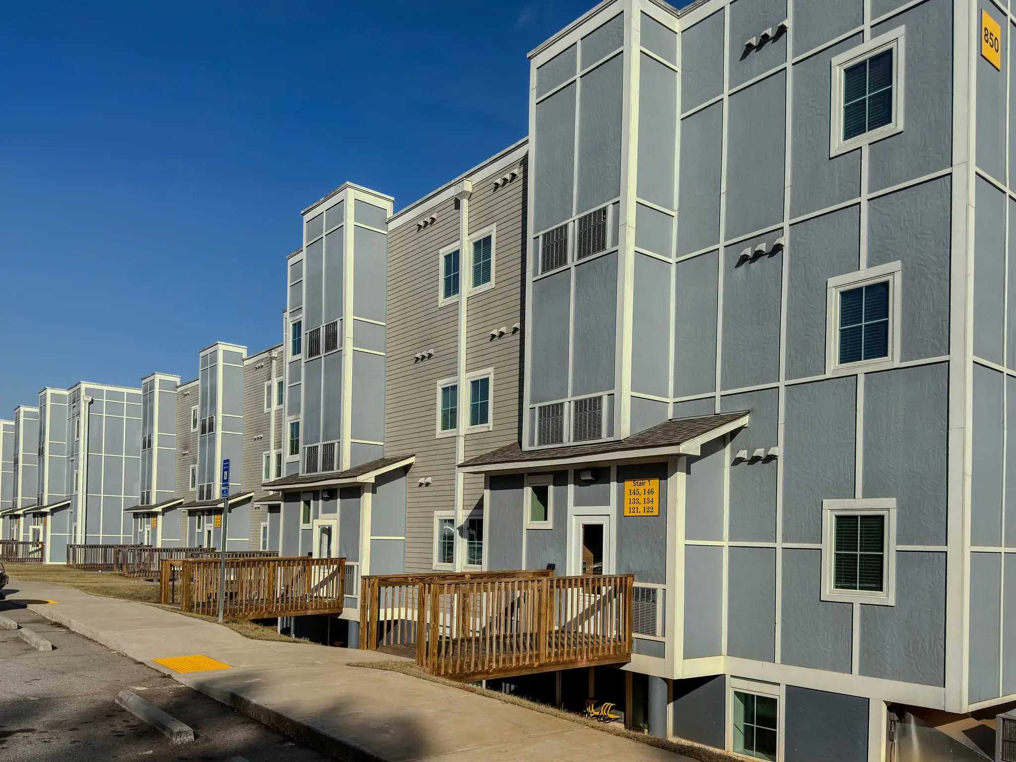Abbey Glen Apartments interior and floor plan options